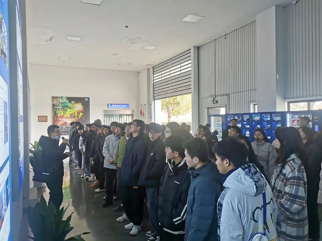2024年首场在淮学子企业（项目）观摩活动圆满成功3.jpg