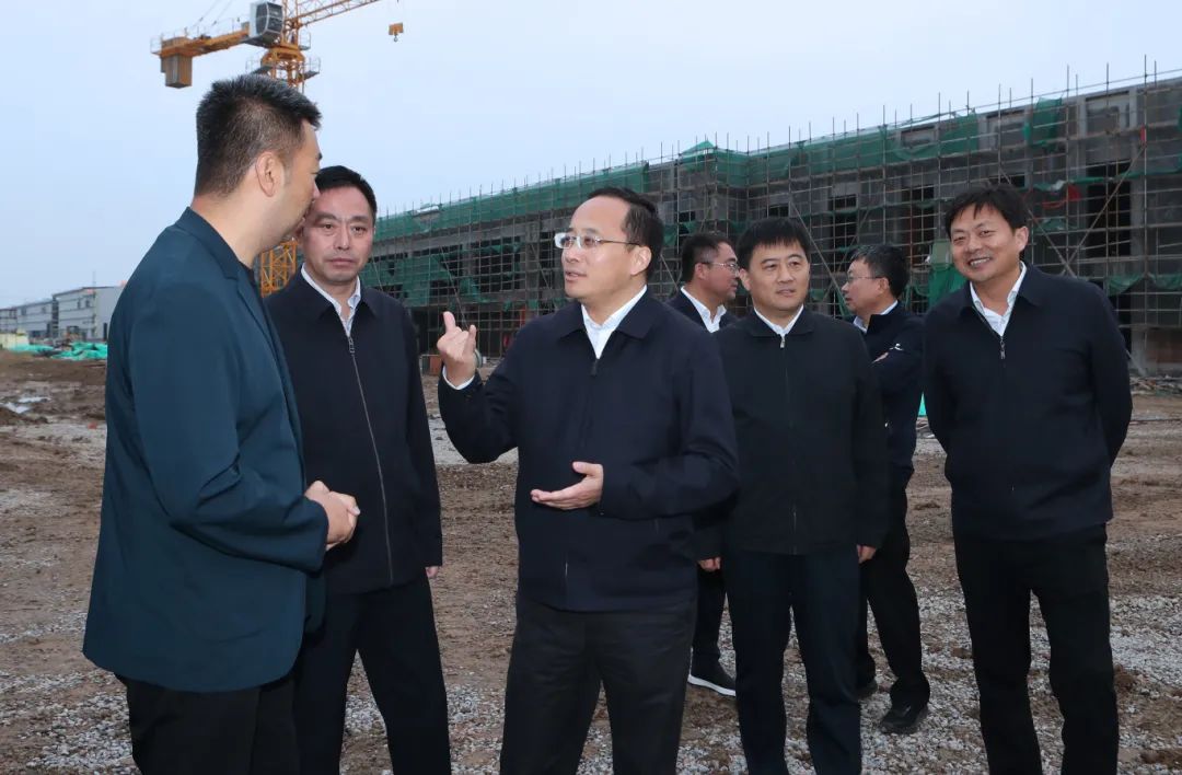 市领导调研推进省市重大产业项目建设