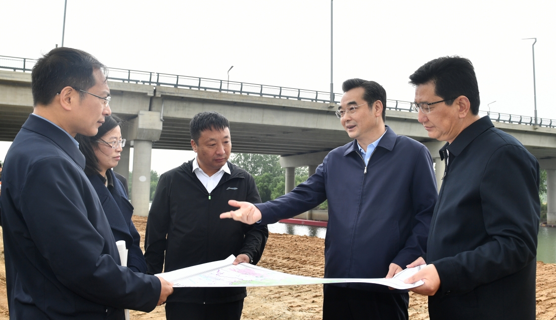 市领导调研检查防汛工作