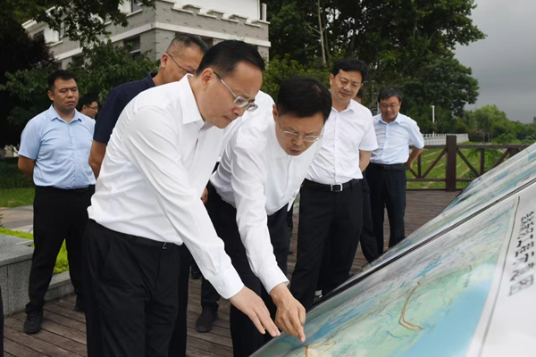 市领导检查督导防汛工作