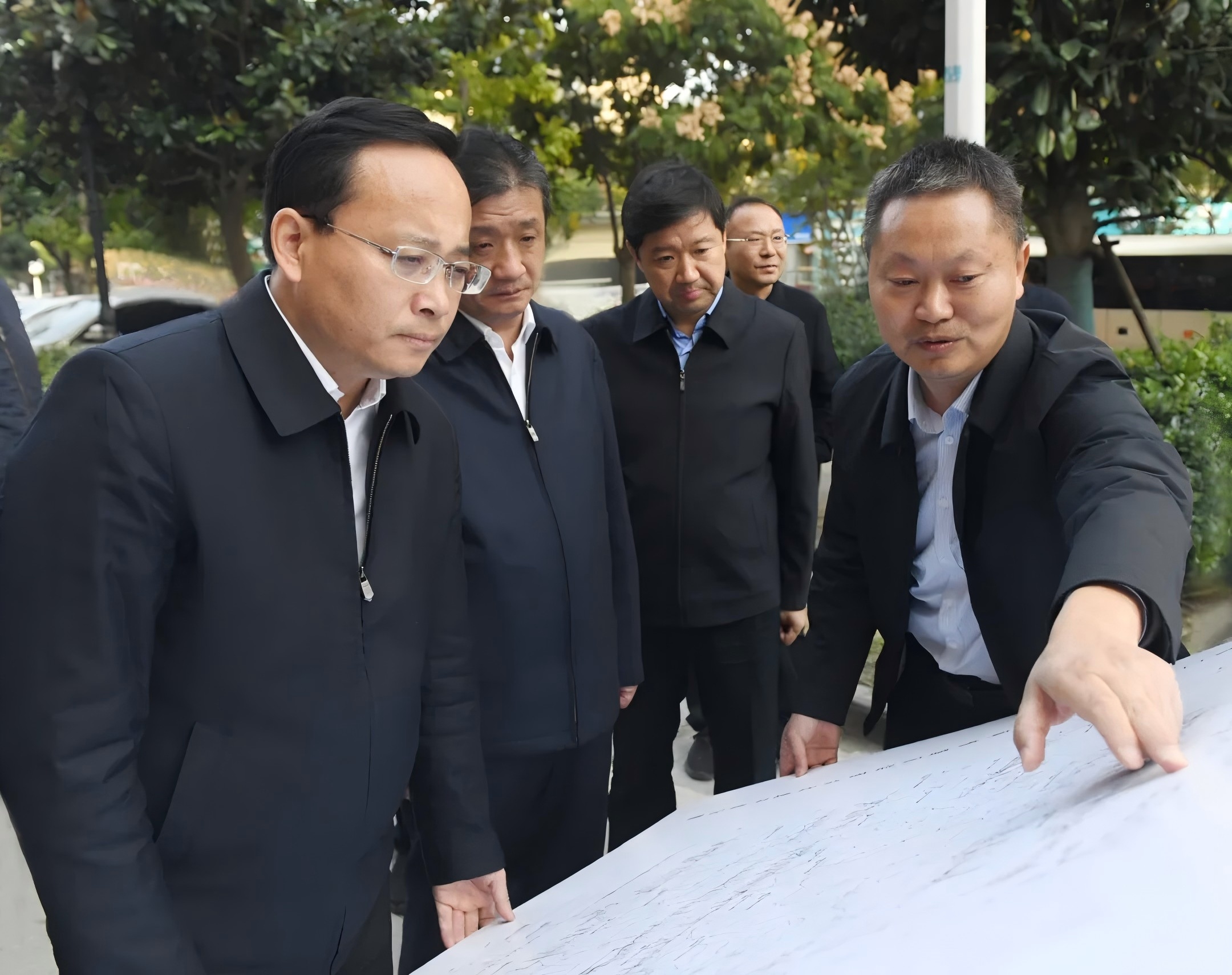 顾坤调研城市地下管网建设工作