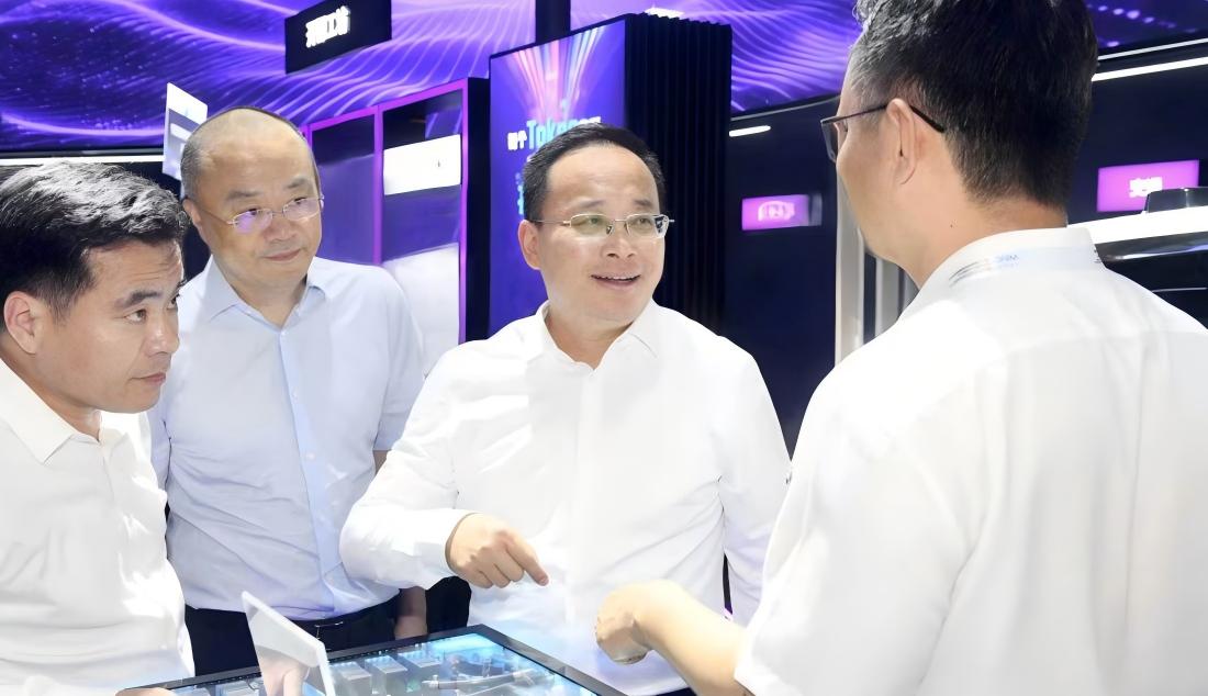 市领导率队赴长三角中心区推进产业科技合作
