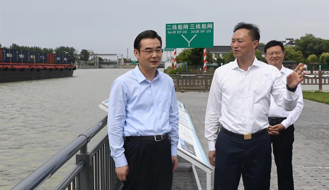 淮安市人民政府 市领导开展巡湖工作