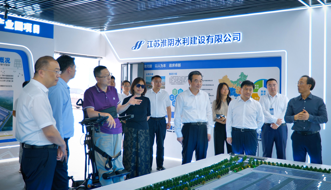 市领导到淮阴区调研时强调 坚持实干实效改革创新 全