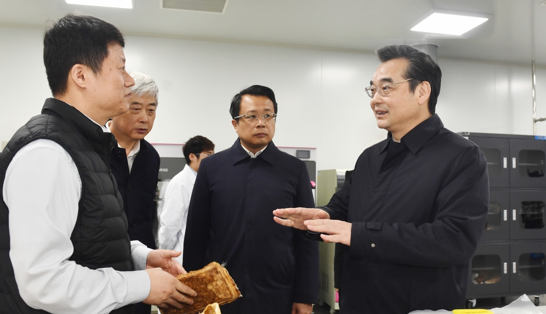 市领导调研推进“双高协同”工作