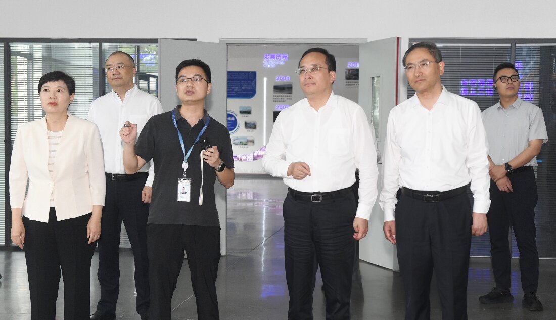 市领导现场督办政协重点提案